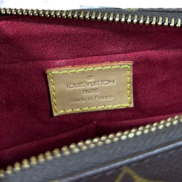 LOUIS VUITTON Authentic Brown Monogram Canvas Shoulder Bag - Picture 7 of 15